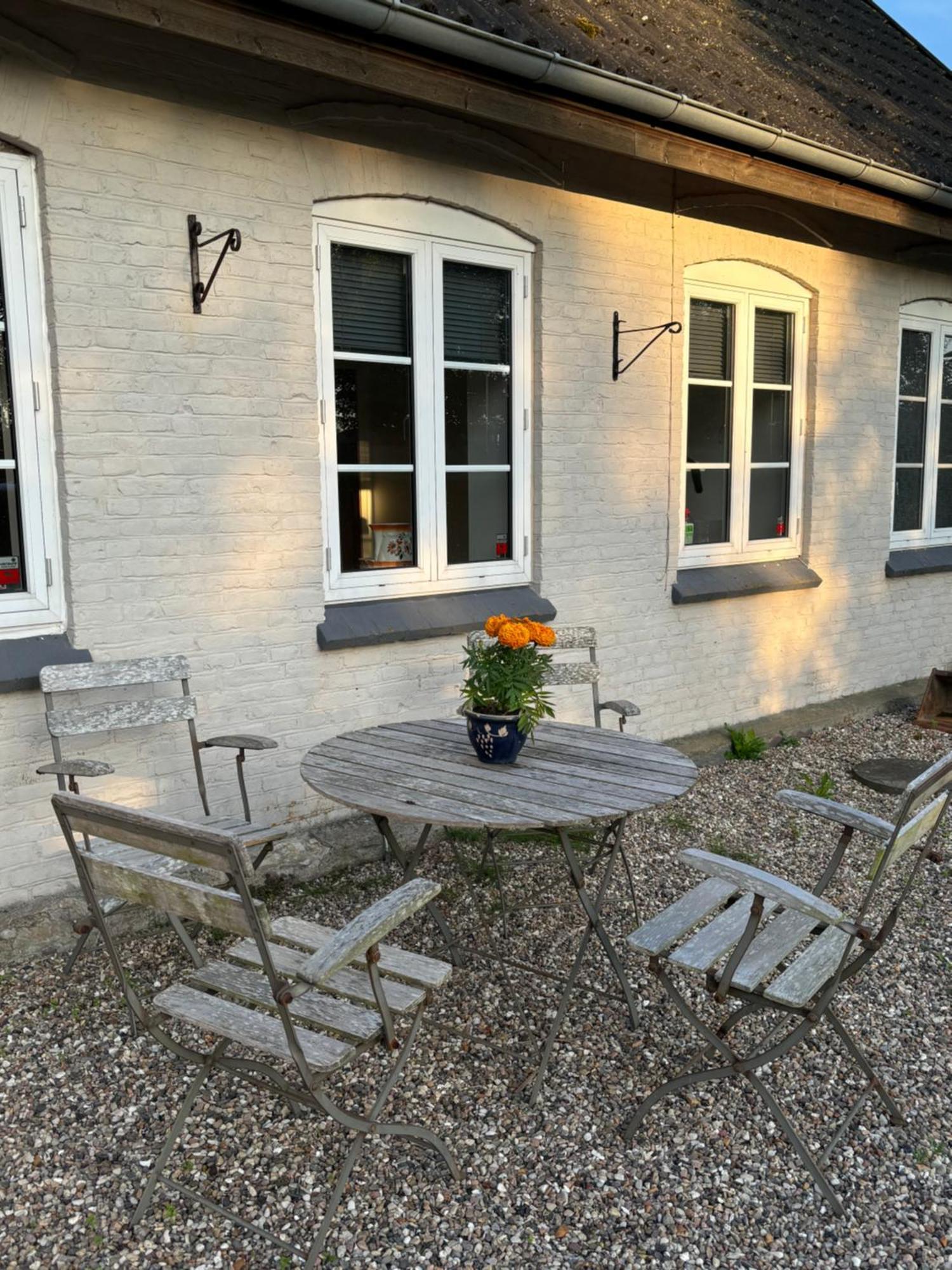 Nedlagt Gard I Naturen Med Ro Og Fred Og Samtidig Taet Pa Strand Og Fiskeri Og Indkobsmuligheder Nordborg Esterno foto